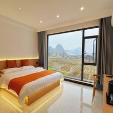 思岩悦苑民宿(遇龙河景区金龙桥码头店)