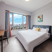 莱远公寓(龙樾湾店)