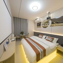 云旅智能酒店(昆明高铁南站店)