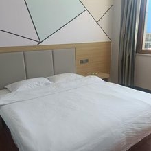 隆化尚居快捷酒店