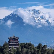 竹榭庭·Grace观古城雪山全景空中花园艺术美宿(丽江古城店)