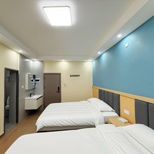 喀什青禾民宿(万达广场国际会展中心店)