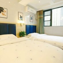 南昌俏江南公寓(南昌西站绿地博览中心店)