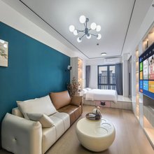 南京轻筑酒店公寓(百家湖小龙湾地铁站店)