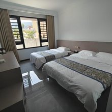 星期八酒店