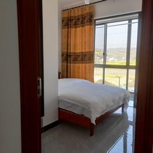 龙昌镇仁群旅社