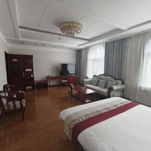 伊图里河宾馆