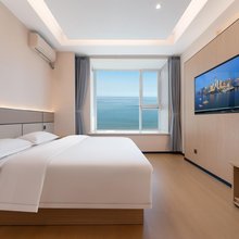 雾隐林涧海景公寓(威海火炬八街海水浴场店)