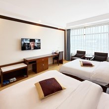 色达青稞大酒店