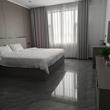 向前酒店