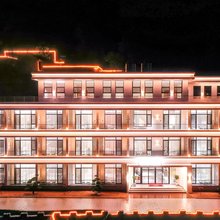 山野山奢酒店