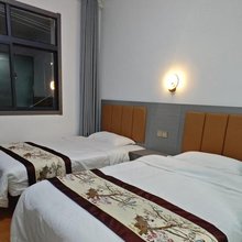 湾畔雅居酒店