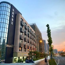 上海利富莱假日酒店