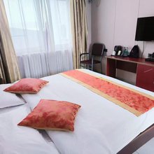 陇县利鑫酒店
