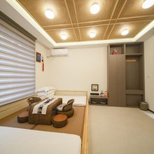 华馨荟·庭院民宿(延边大学网红墙店)