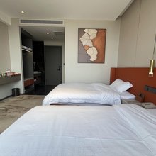 公主嫁日酒店(公主岭国文大街法院店)