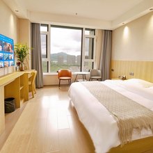 凤栖云居酒店(日照大学城同创国际大厦店)