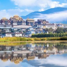 德吉·迦嵩措丨Shangri-La·心灵秘境藏式供暖美宿(松赞林寺店)
