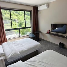 蓝田云山见民宿