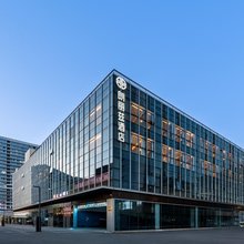 朗丽兹酒店(北京超极合生汇生命科学园地铁站店)