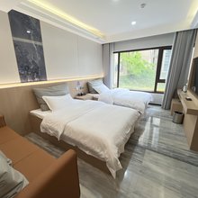 六盘水黛雅酒店(人民广场六盘水站店)