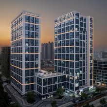 美途酒店(江夏客厅地铁站永旺店)