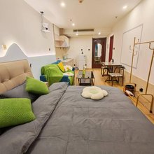 小雨滴民宿(奥林匹克中心水上公园东路地铁站店)