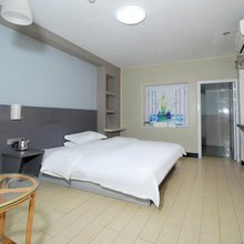 千寻云居酒店(江南宋城店)