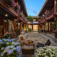 初见拾光客栈·First Light·花园庭院(丽江古城北门店)