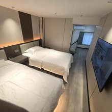 简宿LOFT酒店(吕梁学院店)