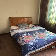 落入凡尘名宿旅店