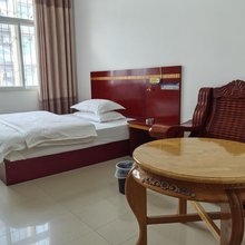 澜沧春艳宾馆(江桥客运站店)