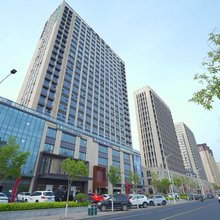 栀子桂语艺术酒店(信阳市政府万达广场店)