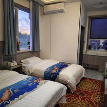 敦煌路边边客栈(莫高窟数字展示中心店)