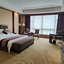 叙永富丽假日酒店