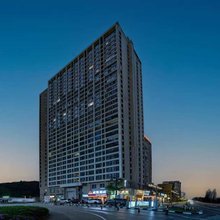 威斯·高空精品酒店(贵阳奥体中心万象汇店)