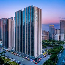 灯火悦澜珊公寓(济南高铁西站山东国际会展中心店)
