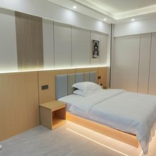 泊尔公寓(坦洲第三工业区店)