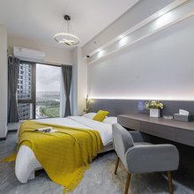 栖巧民宿(绿地保税中心店)