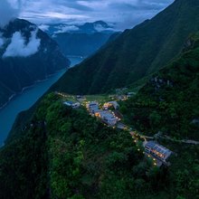 目涯巫山民宿