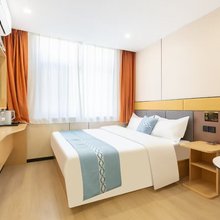 AA连锁宾馆(济南北宸龙湖天街济南东站店)
