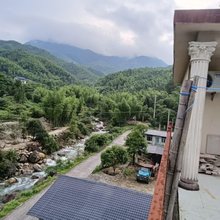 猫儿山莲塘生态山庄