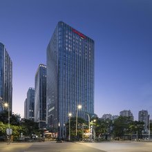 昆明火车站希尔顿欢朋酒店