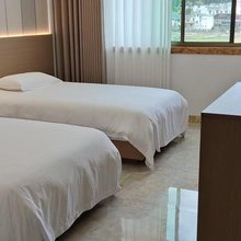 察关山水画苑酒店