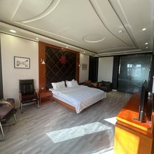 宁萌商务宾馆