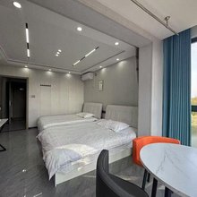 上海小雨民宿