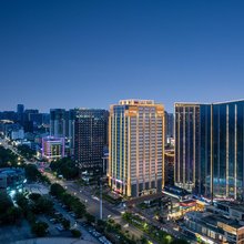 防城港高铁北站行政中心亚朵酒店