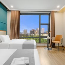 泸州假日世纪酒店(泸州高中西南医科大学忠山校区店)