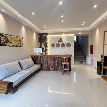 伊春松枫客栈(林都大街店)
