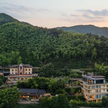 艾伦家|童趣乐园·欢乐亲子溯溪·泳池度假民宿